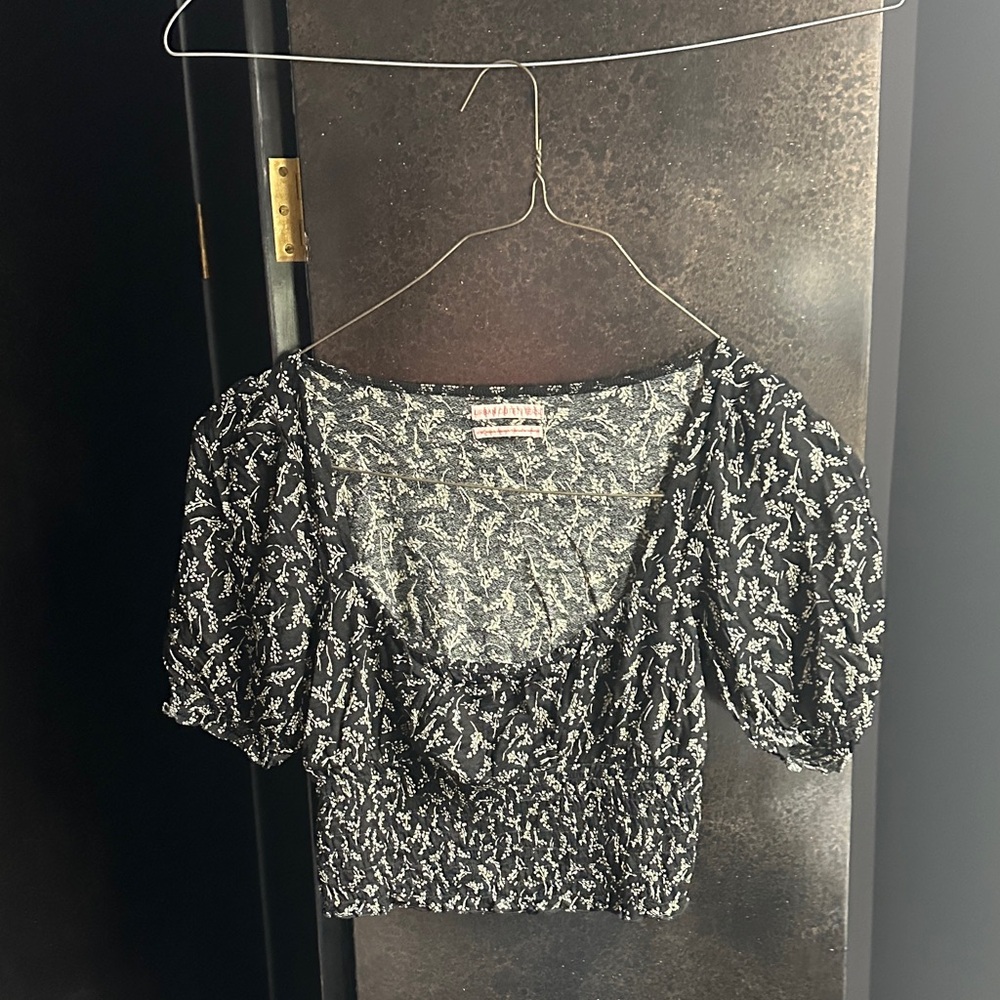 Urban Outfitters Black and White Patterned Blouse